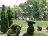 19columbus-topiary-park_-groupshot